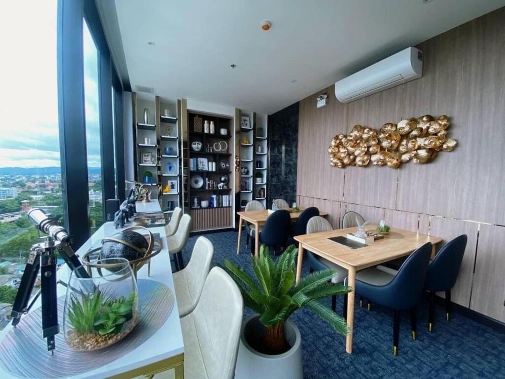 The Astra Sky River Apartamento Chiang Mai